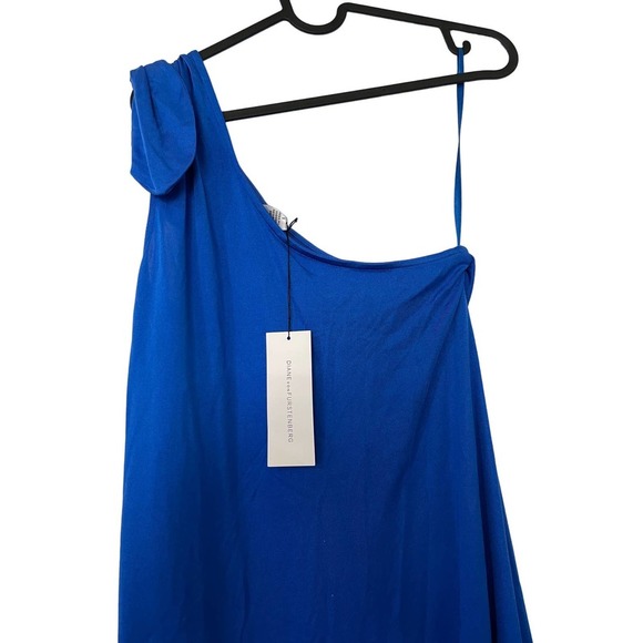 Diane Von Furstenberg Silk Giri One-Shoulder Knee length Dress - Picture 5 of 6